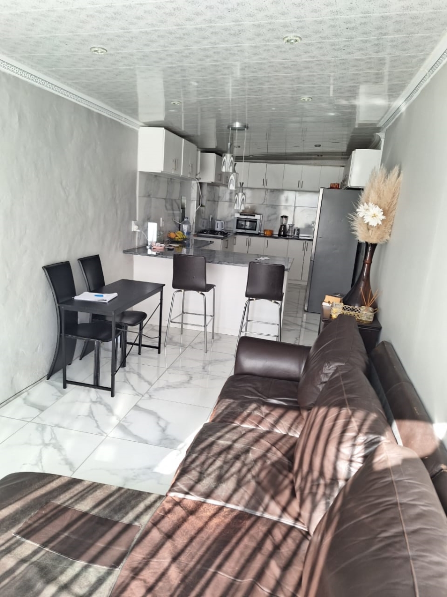  Bedroom Property for Sale in Amalinda Eastern Cape